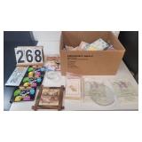 Box W/ Photo Frames - Autograph Books -