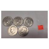 5 1972 Eisenhowe Dollars (3 D,2 UNK)