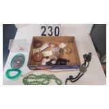 Flat W/ Costume Jewelry W/ Mirror - Green Beaded -