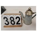 VTG Granite Coffee Pot No Basket