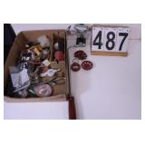 Flat of Magnifying Glass ~ Extendable Flashlight ~