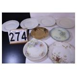 Flat w/ 4 Collector Plates ~ 4 Dinner Plates