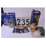 Flat W/ Michael Waltrip Bobble Head -Dallas Cheer-