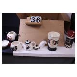 Box w/ Teapots ~ Roosters ~ Vases