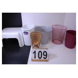 4 Small Waste Bakets ~ Step Stool