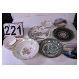 Flat W/ Assorted VTG Dishes W/ Gold Medal -