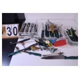 Box of Flatware ~ Kitchen Knives