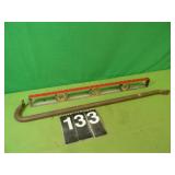 Crowbar and Level