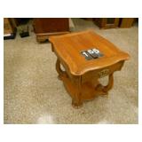 Oak End Table W/Drawer 22" x 22" x 26"