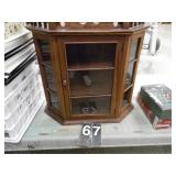 Curio Cabinet 27" Tall Has Wall Mounts