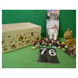 Collector Box Of 8 California Raisins -