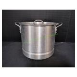 Medium Aluminum Stock Pot w/ Lid