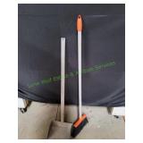 Aluminum Dust Pan & HDX 3