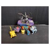 Pokï¿½mon Tin w/ (6) Pokï¿½mon Figures