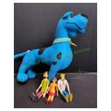 Blue Stuffed Scooby w/ (3) Figures