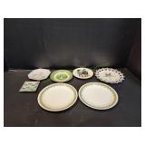 (5) Decorative Plates & (2)Corelle Salad Plate