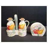 Home Collection Oil/Vinegar Cruets w/Napkin