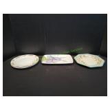 (2) Vintage Platters w/ (2) Dinner Plates