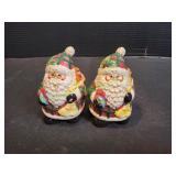 Vtg Jay Import Santa Salt & Pepper Shakers