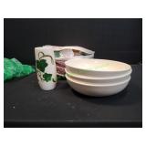 (3)9" Poppy Trail California Ivy Serving Bowl&More