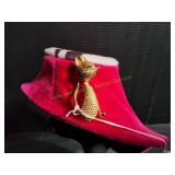 Vintage 2.5" Pell Gold Green Eye Cat Brooch