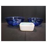 (2) Blue Pyrex Mixing Bowls w/ Glasbake Dish