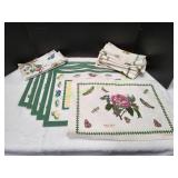 Miscellaneous Placemats & Dinner Napkins