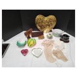 Heart Plate w/ Spoon Rests, Doilies & More