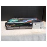 Monogram Star Trek Voyager USS Voyager Model Kit