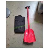 AutoTour Collapsible Shovel in Nylon Carry Bag