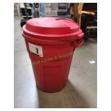 Ace 32-Gallon Trashcan w/ Lid & Garden Hose