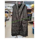 Black Long Sleeveless Jacket, Sz XL