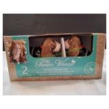 Pioneer Woman Charlie & Walter Salt & Pepper Set