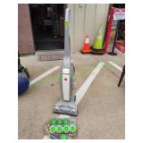 Hoover FloorMate w/ Scrub Brushes