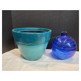 Outdoor Planter w/ Glass Yard Globe