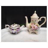 (2) Vtg Ceramic Teapots