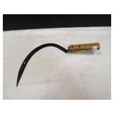 True Temper Champion No. 1 1/2 Sickle