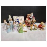 Vtg Santas, Figurines & More