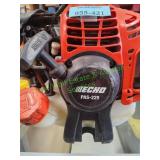 Echo PA-225 Gas Weed Eater & Edger Echo PA-225 Gas Weed Eater & Edger