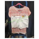 Faded Glory Top, Sz M w/ Boyfriend Shorts, Sz 4 Faded Glory Top, Sz M w/ Boyfriend Shorts, Sz 4
