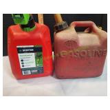 (2) 2-Gal Gas Cans (2) 2-Gal Gas Cans