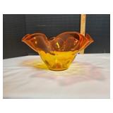 Vtg Amber Handblown Ruffled Bowl Vtg Amber Handblown Ruffled Bowl