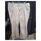 L.E.I Sophia Hipster Flare Pants, Sz 19 Reg. L.E.I Sophia Hipster Flare Pants, Sz 19 Reg.