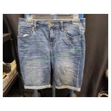 d. Jeans Shorts , Sz 6 d. Jeans Shorts , Sz 6