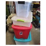 (4) Storage Totes w/ Lids (4) Storage Totes w/ Lids