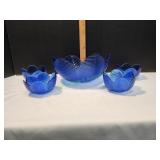 Vtg Cobalt Blue Glass Leaf Salad Bowl Set
