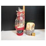 (2) Bath Gift Sets