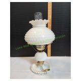 Vtg Hobnail Milk Glass Table Lamp