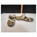 Sketchers Reggae Trailway Sandals, Sz 10