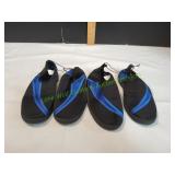 (2) Boys Swim Shoes Sz 1-2